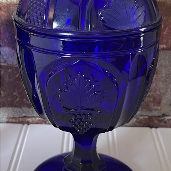 Vintage Metropolitan Museum of Art (MMA) Sugar and Creamer Bowl Grape Cluster - Picture 8 of 11